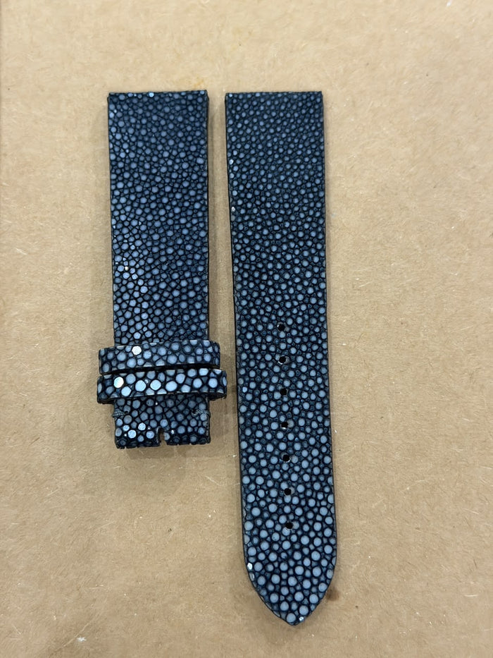 Stingray 22mm Leather Watch Strap – Medium Size