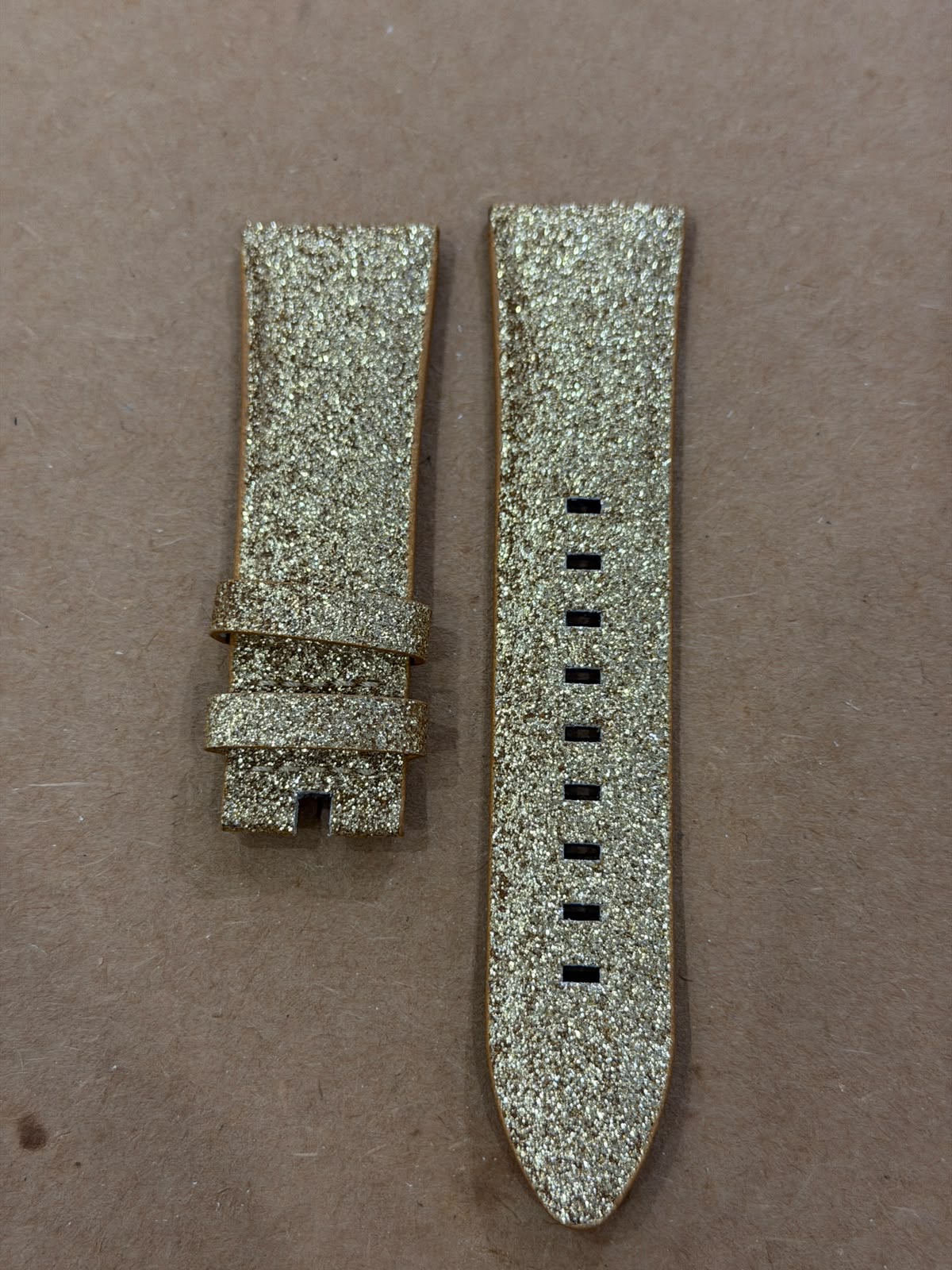SevenFriday Handmade Leather Watch Band 22mm – Glitter Golden