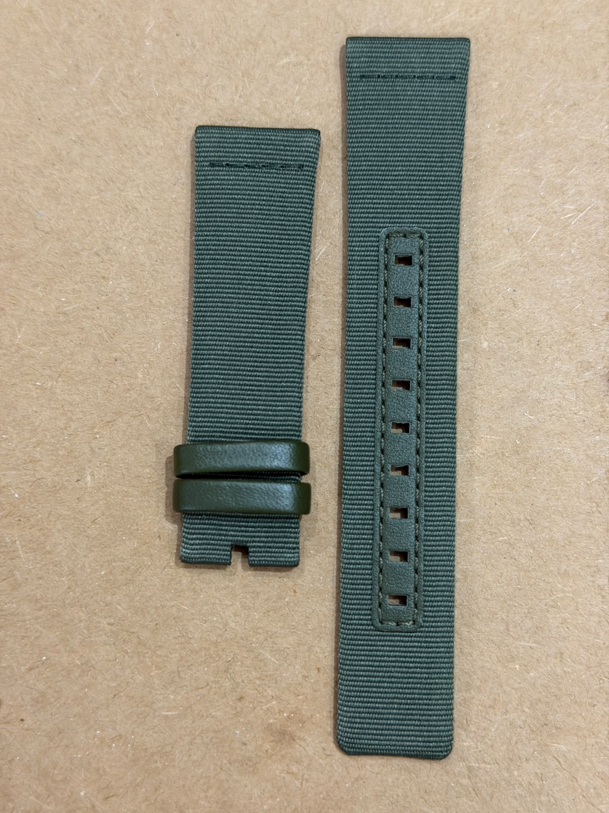 TOMMY HILFIGER NYLON & LEATHER WATCH BAND